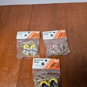 3 Packs Seasonal Shop Wooden Ornaments With Twine Hangers
